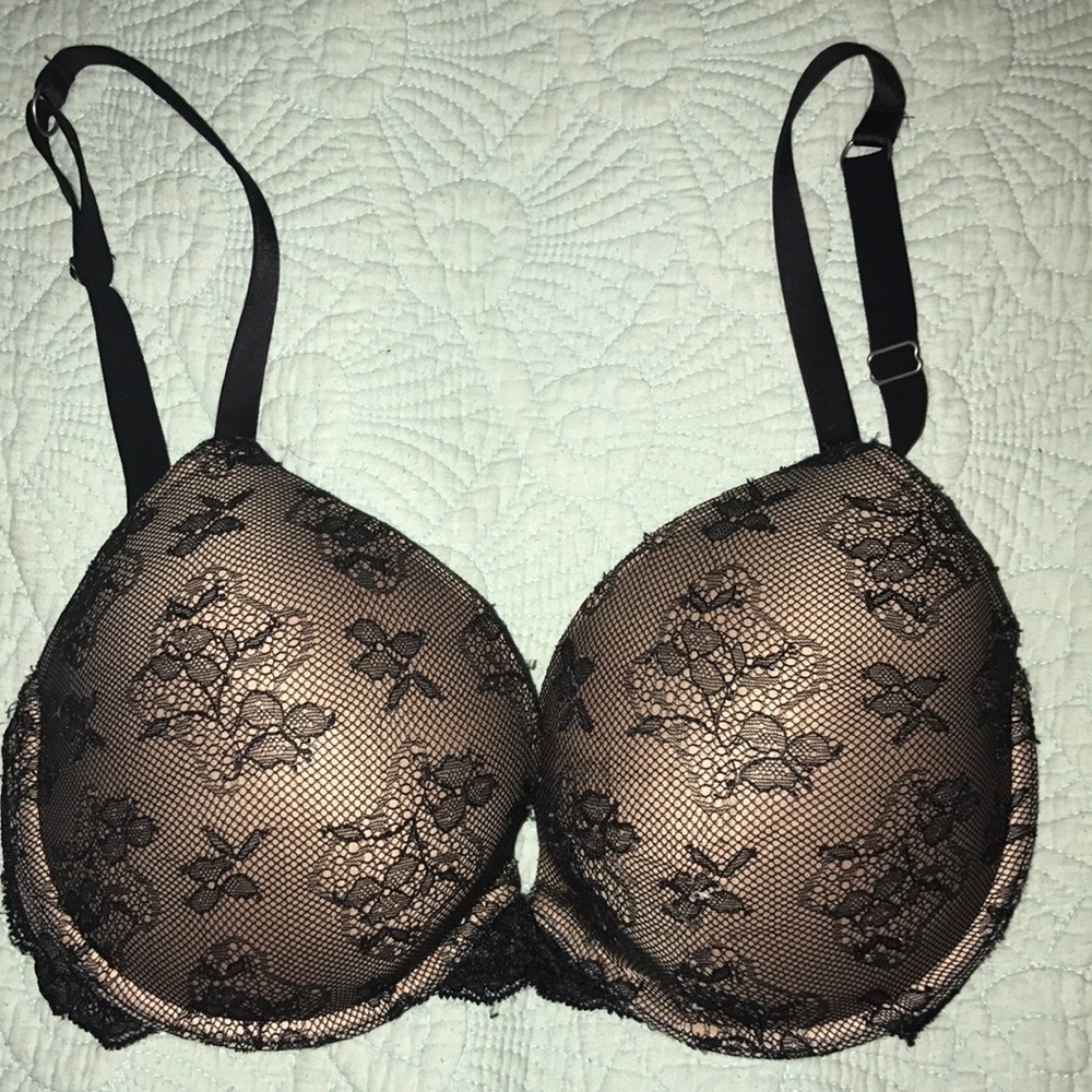 Victoria's Secret bra 34DD
